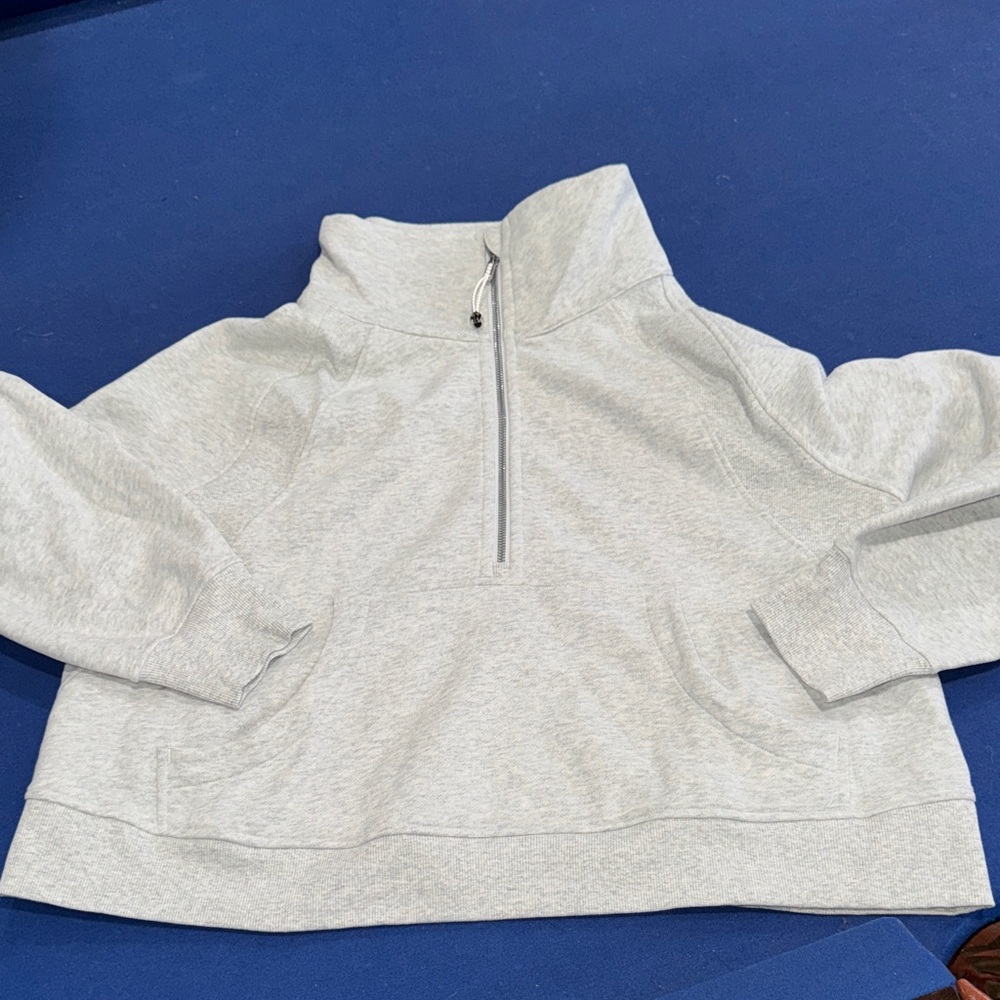Lulu Lemon Women’s Gray Half-Zip